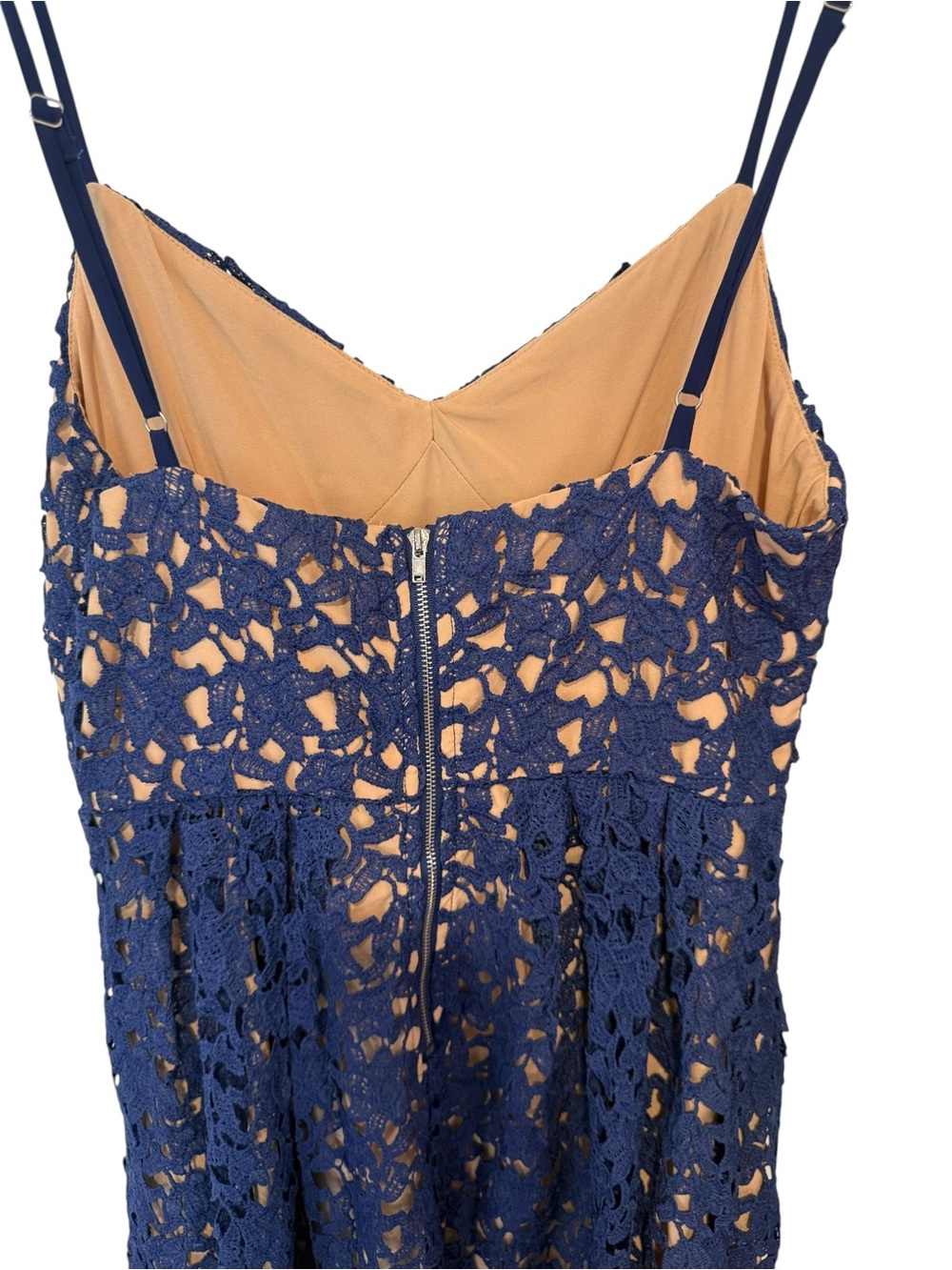 Toby Heart Ginger x Love Indie Navy Crochet Lace Midi Dress Medium NWT - Picture 4 of 12